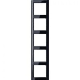 A585SW Рамка A 500 Черный 5-постовая Jung