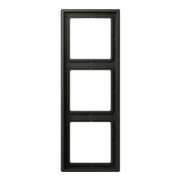 LC9834320R Рамка Les Couleurs Le Corbusier Ombre naturelle 3-постовая Jung