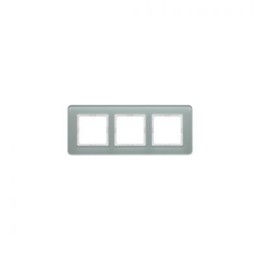 10136079 Рамка Q.7 Полярная белизна 3-постовая Berker