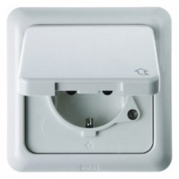 4718 Штепсельная розетка SCHUKO с откидной крышкой и рамкой цвет: белый, с блеском Влагозащищенный скрытый монтаж IP44 Berker