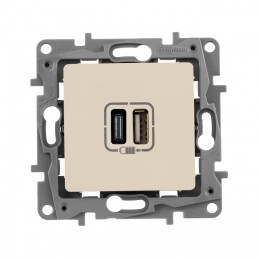 672336 Зарядное устройство с двумя USB-разьемами тип A-тип С 240В/5В 3000мА - Etika - Цвет Слоновая кость Legrand