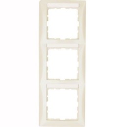 10138912 Рамка с полем для надписей S.1 Белый с блеском 3-постовая вертикальная Berker