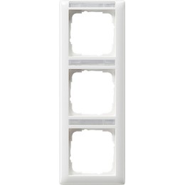 110303 Рамка Standard 55 Белый глянцевый, с полем для надписи 3-постовая вертикальная Gira