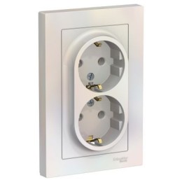ATN000424 Atlasdesign Розетка двойная с заземлением, 16А, в сборе, Жемчуг Schneider Electric