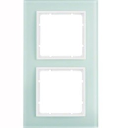 10126909 Рамка B.7 Полярная белизна, стекло 2-постовая вертикальная Berker