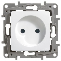 672234 Розетка 2К со шторками - немецкий стандарт - винтовые зажимы - 16 А - 250 В~ - Etika - белый Legrand