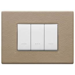 22653.21 Рамка Eikon EXE Саванна бежевый 3-модульная Vimar