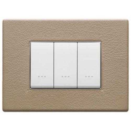 22653.21 Рамка Eikon EXE Саванна бежевый 3-модульная Vimar