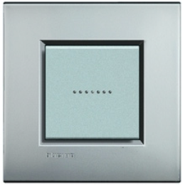 LNE4802TE Рамка LivingLight Air Алюминий 2-модульная Bticino