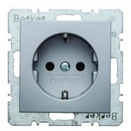 41431404 Штепсельная розетка SCHUKO цвет: алюминий, матовый B.1/B.7 Glas Berker