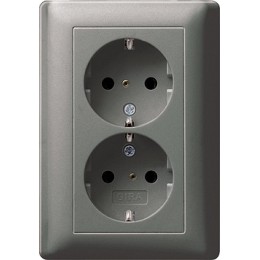078320 Двойная розетка с з/к, с защитой от детей и пиктограммой Сталь Gira E22
