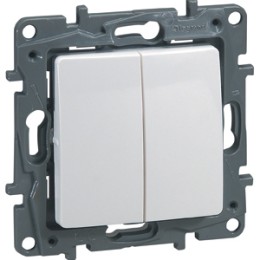 672302 Выключатель двухклавишный - Etika - 10 A - 250 В~ - слоновая кость Legrand
