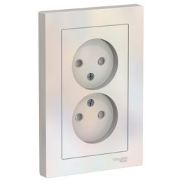 ATN000422 Atlasdesign Розетка двойная без заземления со шторками,16А, в сборе, Жемчуг Schneider Electric