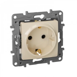 672322 Розетка 2К+З со шторками - немецкий стандарт - 16 А - 250 В~ - Etika - слоновая кость Legrand