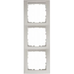 10139919 Рамка с полем для надписей S.1 Полярная белизна матовый 3-постовая вертикальная Berker