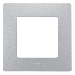 672551 Рамка Etika Алюминий 1-постовая  Legrand