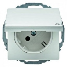 47466089 Штепсельная розетка SCHUKO с откидной крышкой и полем для надписи цвет: полярная белизна, с эффектом бархата с защитой от детей, Q.1 Berker