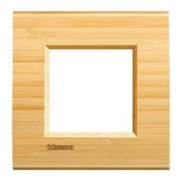 LNA4802LBA Рамка LivingLight Квадрат Бамбук 2-модульная Bticino