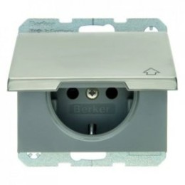 47517204 Штепсельная розетка SCHUKO с откидной крышкой цвет: нержавеющая сталь K.5 Berker