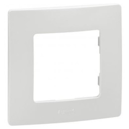 672501 Рамка Etika Белый 1-постовая  Legrand