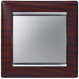 770371 Рамка Valena Темное дерево / Серебро 1-постовая Legrand
