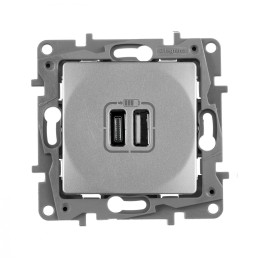 672436 Зарядное устройство с двумя USB-разьемами тип A-тип С 240В/5В 3000мА - Etika - Цвет Алюминий Legrand