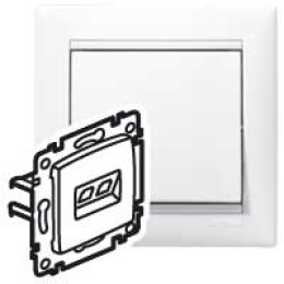 774230 Valena Розетка комп(RJ45) 1-ая 5 кат UTP Legrand