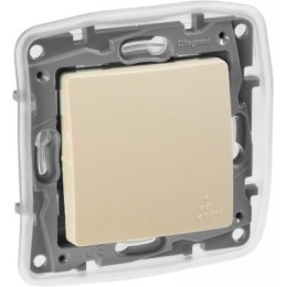 672300 Переключатель IP44 - автоматические клеммы - Etika - 10 AX - 250 В~ - слоновая кость Legrand