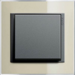 0211778 Рамка Event Clear Песочный / Черный 1-постовая Gira