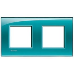 LNA4802M2VD Рамка LivingLight Квадрат Зеленый 2+2 модуля Bticino