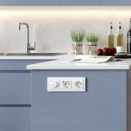 W0032701 Рамка на 3 поста Acrylic белый Werkel a059315