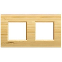 LNA4802M2LBA Рамка LivingLight Квадрат Бамбук 2+2 модуля Bticino