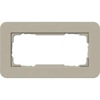 1002418	 Рамка с белой подложкой без перегородки E3 Светло-бежевый / Белый 2-постовая Gira
