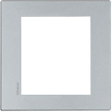 HW4826HCN Рамка Axolute Air Алюминий 2х3 модулей Bticino HW4826HCN Рамка Axolute Air Алюминий 2х3 модулей Bticino