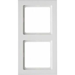 10126099 Рамка Q.3 Полярная белизна с эффектом бархата 2-постовая вертикальная Berker