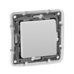 672200 Выключатель/переключатель IP44 - Etika - 10 A - 250 В~ - белый Legrand