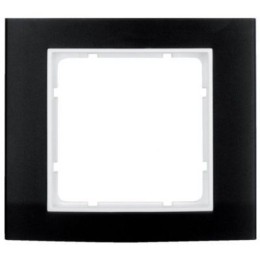 10113025 Рамка B.3 Черный / Полярная белизна 1-постовая Berker