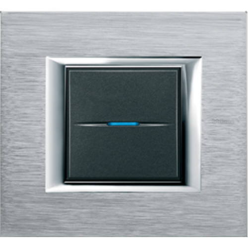 HA4802CR Рамка Axolute Квадрат Хром 2-модульная Bticino