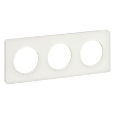 S52P806R Рамка Odace прозрачный белый 3-постовая Schneider Electric S52P806R Рамка Odace прозрачный белый 3-постовая Schneider Electric