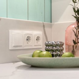 WL03-Frame-03 Рамка на 3 поста (белый, basic) Snabb basic Werkel a036627