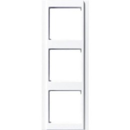 A583WW Рамка A 500 Белый 3-постовая Jung