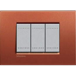 LNA4802RK Рамка LivingLight Квадрат Красный шелк 2-модульная Bticino