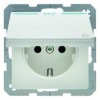 47516039 Штепсельная розетка SCHUKO, с откидной крышкой, с оттиском, Q.1/Q.3, цвет: полярная белизна, с эффектом бархата Berker