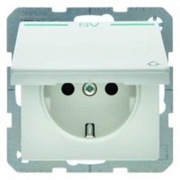 47516039 Штепсельная розетка SCHUKO, с откидной крышкой, с оттиском, Q.1/Q.3, цвет: полярная белизна, с эффектом бархата Berker