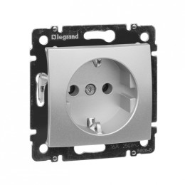 770120 Valena Розетка 1-ая с/з Legrand