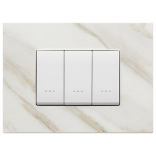 22653.51 Рамка Eikon EXE Белая Калькутта 3-модульная Vimar