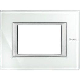 HA4803VSW Рамка Axolute Квадрат Whice 3 модуля Bticino