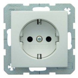 41231909 Штепсельная розетка SCHUKO цвет: полярная белизна, матовый S.1/B.1/B.3/B.7 Glas Berker