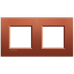 LNA4802M2RK Рамка LivingLight Квадрат Красный шелк 2+2 модуля Bticino
