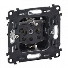 753025 Valena INMATIC. Силовая розетка 2К+З 16А 250В. Винтовые зажимы. (предусмотрены лицевые панели с откидными крышками) Legrand 753025 Valena INMATIC. Силовая розетка 2К+З 16А 250В. Винтовые зажимы. (предусмотрены лицевые панели с откидными крышками) Legrand